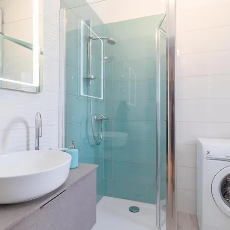 Batana, A Warm, Private And Pet Friendly Svetvincenat